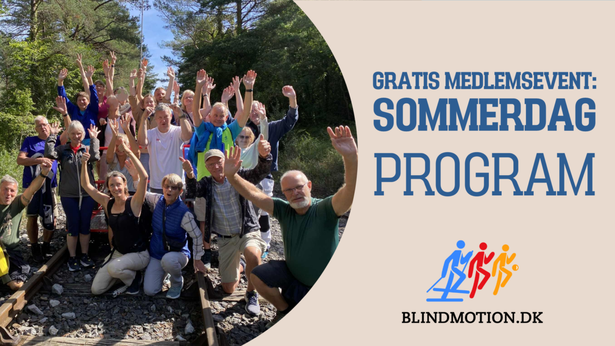 Glade mennesker i naturen
